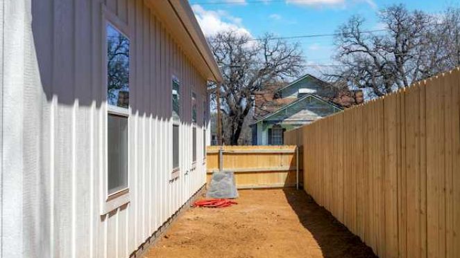 24-new build 1200 sq garden home